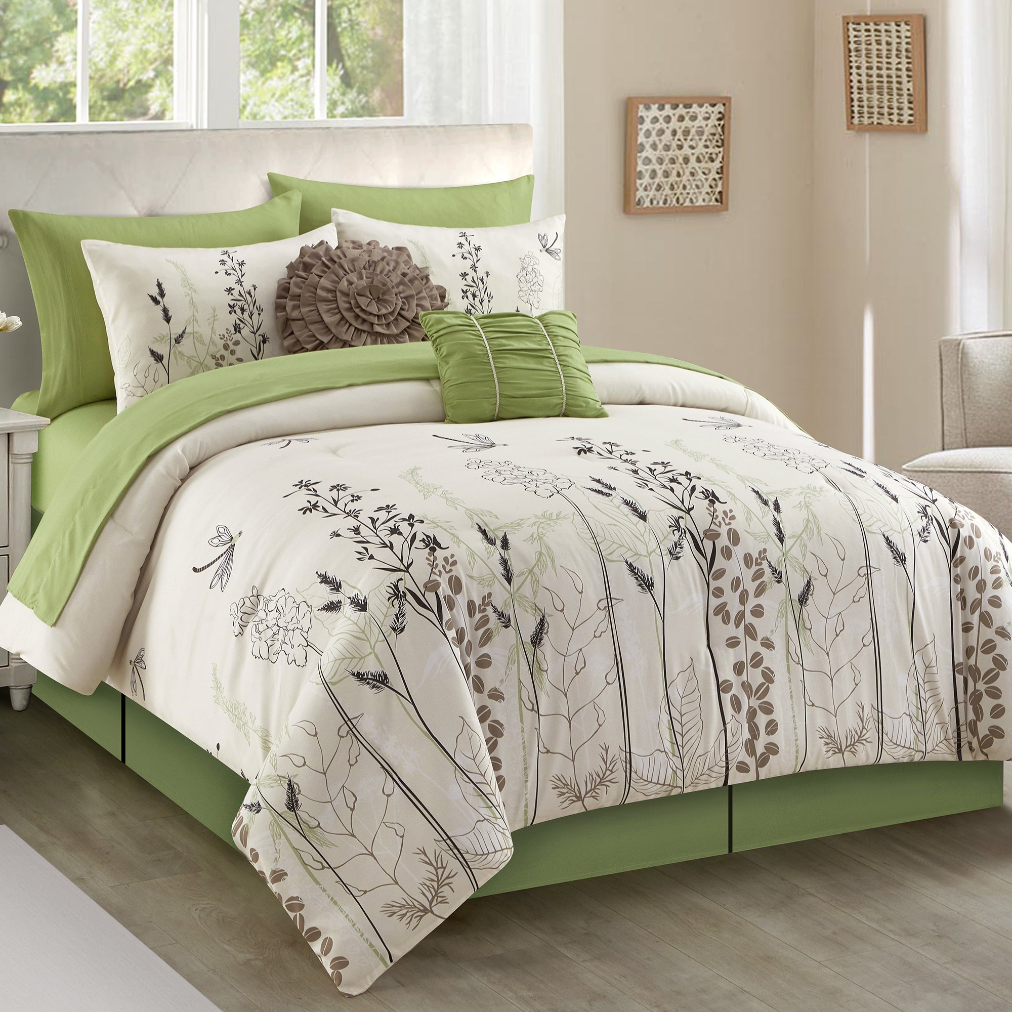 LANCO MODERN LIFESTYLE 10 Piece Comforter Set, Green White, Microfiber Print Leaves Patterns, All Seasons Bedding Set with Sheets, Pillow Cases and Shams, Bedskirt, Decor Pillows