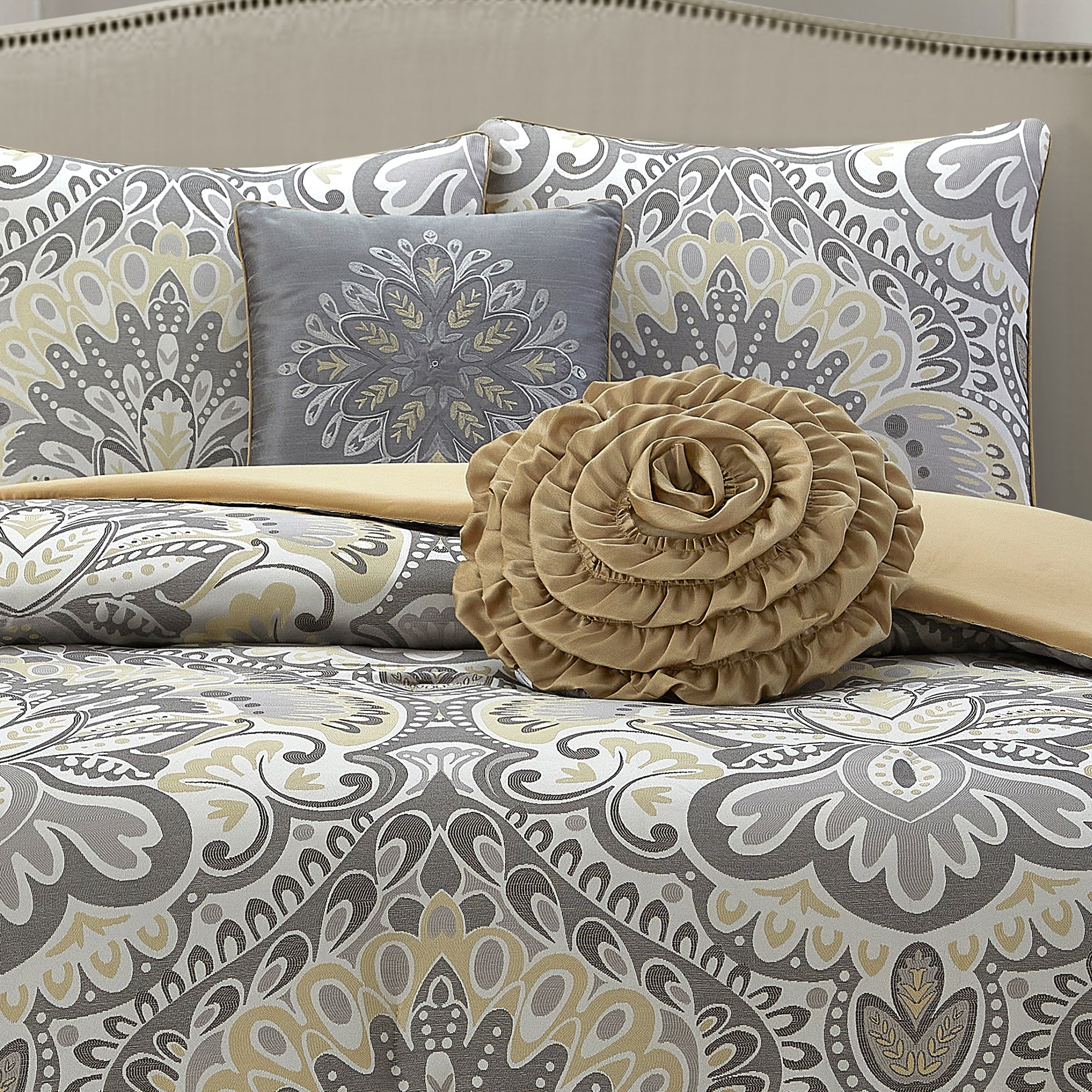 LANCO MODERN LIFESTYLE Grey Yellow 8 Piece Comforter Set, Elegant Floral Jacquard, Ultra Soft Bed Set for All Seasons, Room in a Bag, Include Curtains, Bed Skirt, Pillow Shams & Decor Pillows