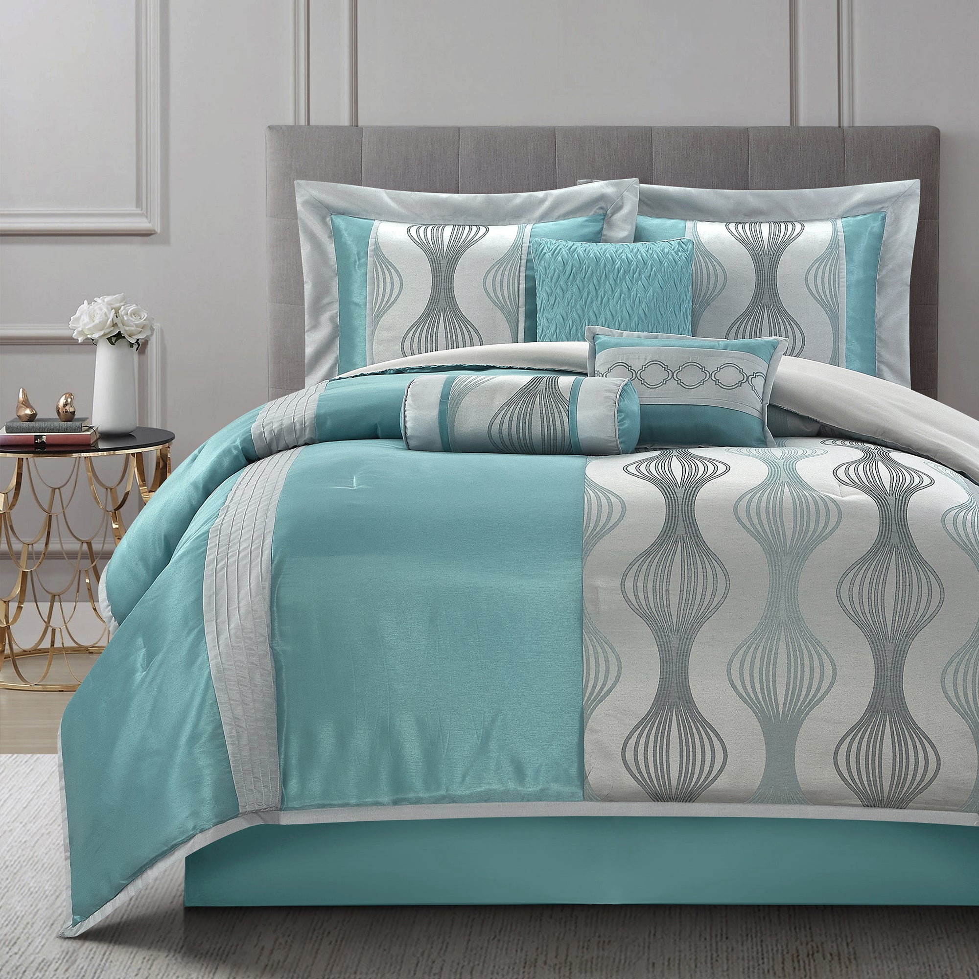 LANCO MODERN LIFESTYLE Kath Comforter Set, 7 Pieces Bed in a Bag, Soft Jacquard with Solid Piecework, Luxury Bed Set with Comforters, Bed Skirt, Pillow Shams and Decorative Pillows